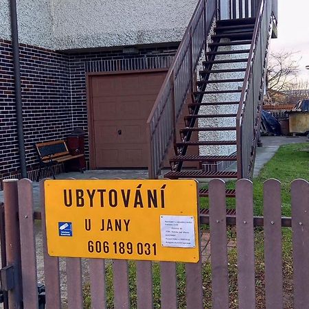 Ubytovani U Jany Hluboka nad Vltavou Bagian luar foto